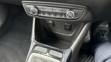 Vauxhall Crossland 1.2 Design 5dr Petrol Hatchback